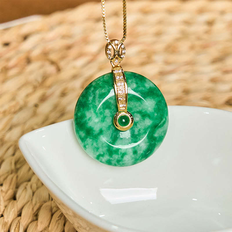 New Emerald Dry Green Safety Buckle Pendant