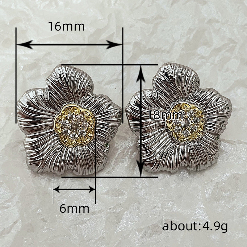 Retro Textured Stud Earrings Gardenia Two-tone Elegant