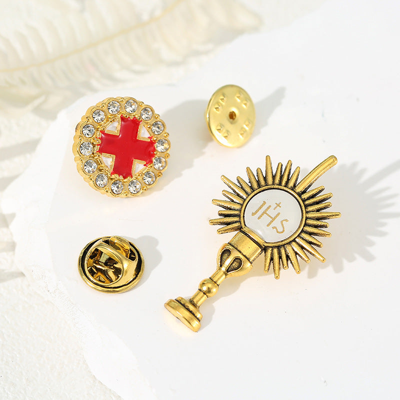 Alloy Cross Brooch, Retro And Personalized Anti Glare Pin